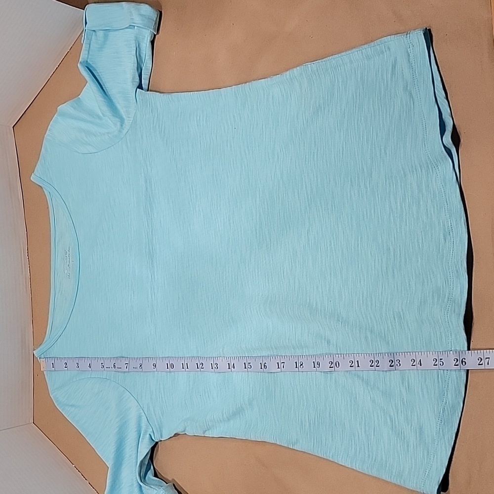 Chico's Size 0 (S) Light Blue "The Ultimate Tee" Roll Tab Half Sleeve, EUC - Picture 6 of 9